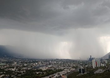 lluvia-en-monterrey