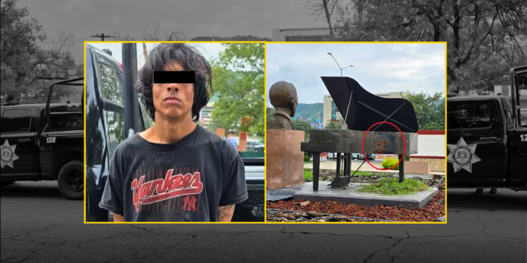 Hombre Roba Placa De Agustín Lara En Plaza De Los Compositores