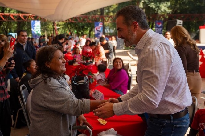 costales-de-amor-dif-monterrey-Gimnasio-Monterrey-400-apoyo-social