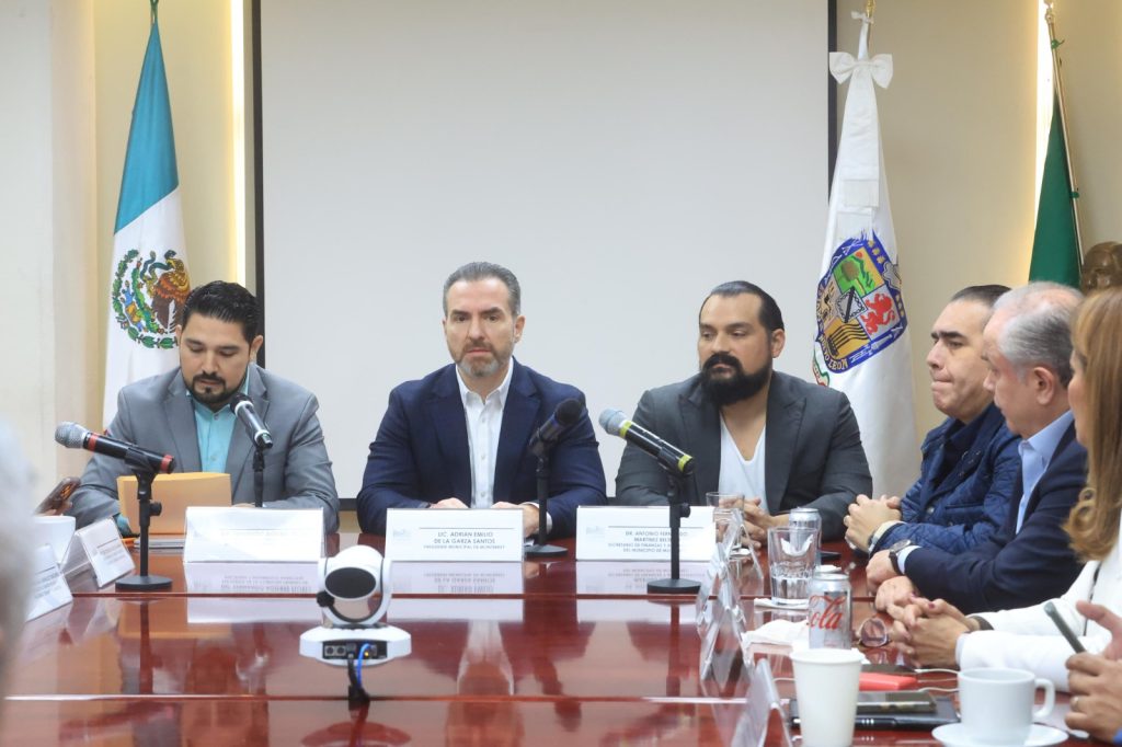 WhatsApp Image 2025-12-09 at 21630 PM - CLAVE NOTICIA monterrey-presenta-su-proyecto-de-presupuesto-ante-el-congreso-y-los-diputados