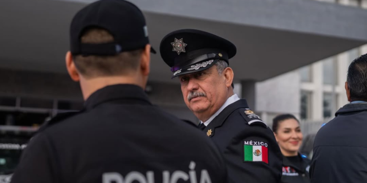 autoridades de monterrey - CLAVE NOTICIA Autoridades-de-Monterrey-policía-municipal-reportes-al-911-prevención-ciudadana
