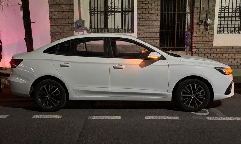 Auto-robado-C4-estrategia-Escudo-detenido-Monterrey