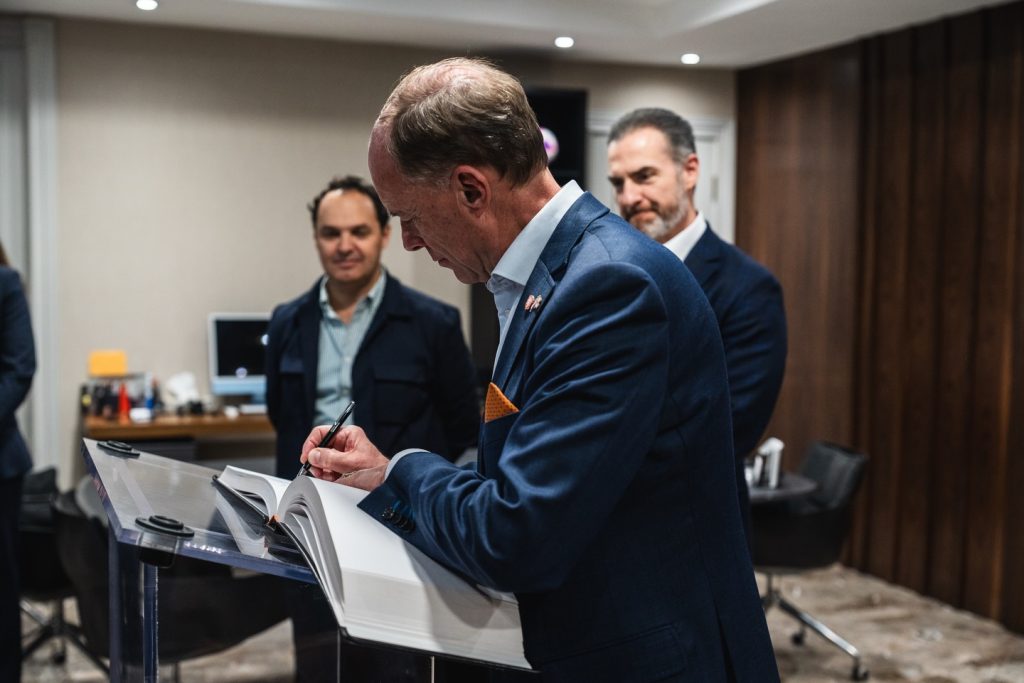 embajador-de-Países-Bajos-Mundial-2026-KNVB-Estadio-BBVA-inversión-extranjera